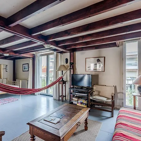 Loft Familial 阿卡雄